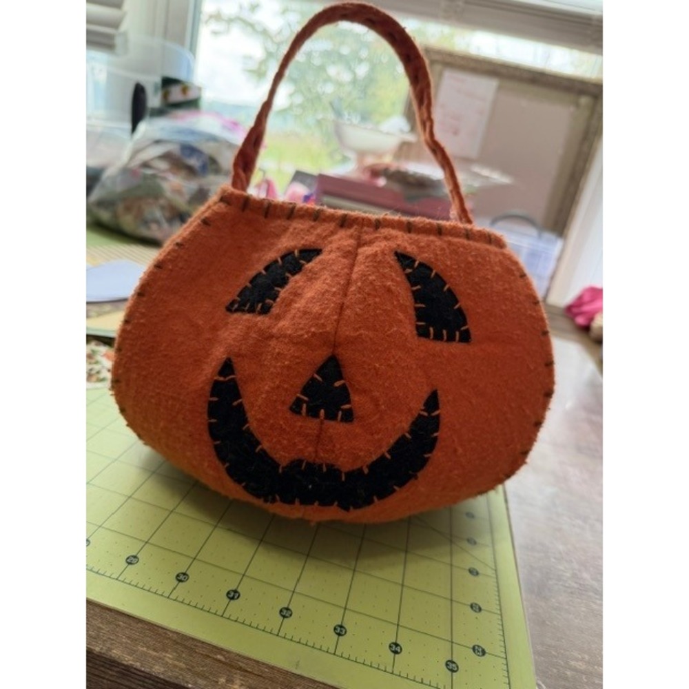 Pottery Barn Kids Pumpkin jackolantern bag for trick or treating